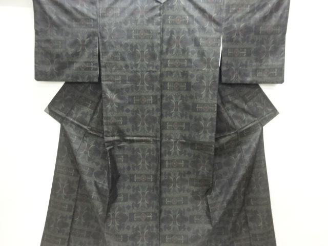 Japanese Kimono / Tsumugi Omeshi Silk